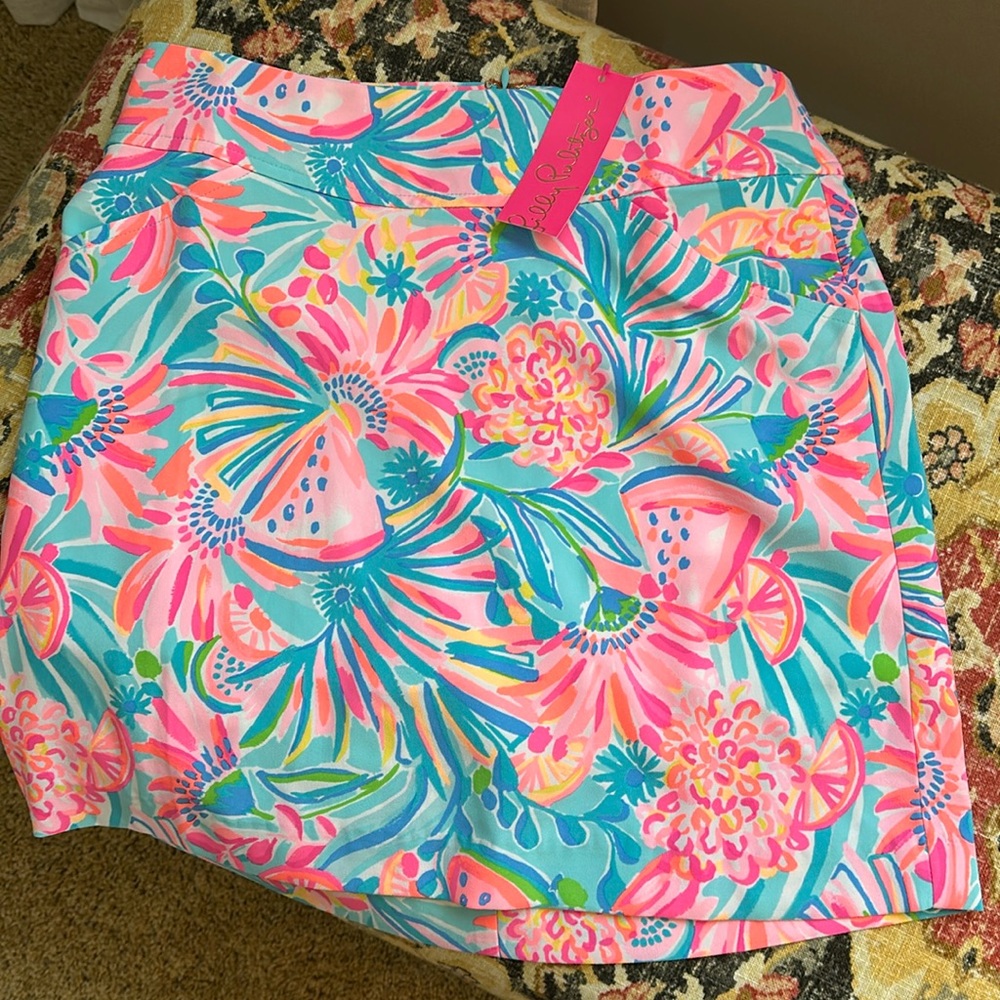 Lilly Pulitzer skort - new with tags size 4